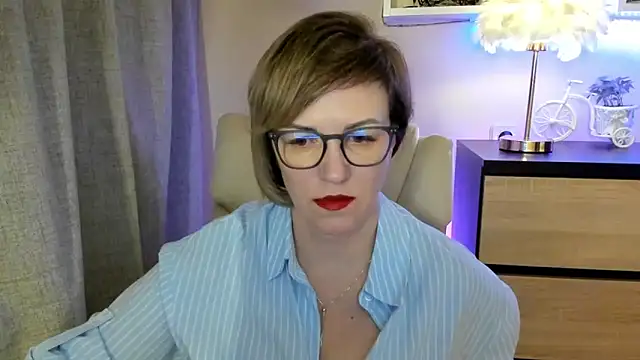 feliziaDesire online show from October 28, 2:09 pm