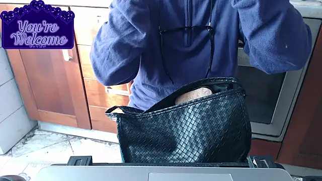 martachatte online show from January 11, 11:26 am