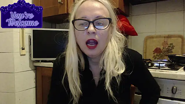 martachatte online show from January 13, 5:29 pm