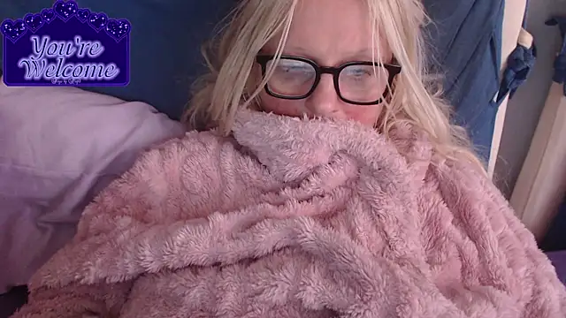 martachatte online show from March 26, 9:26 am