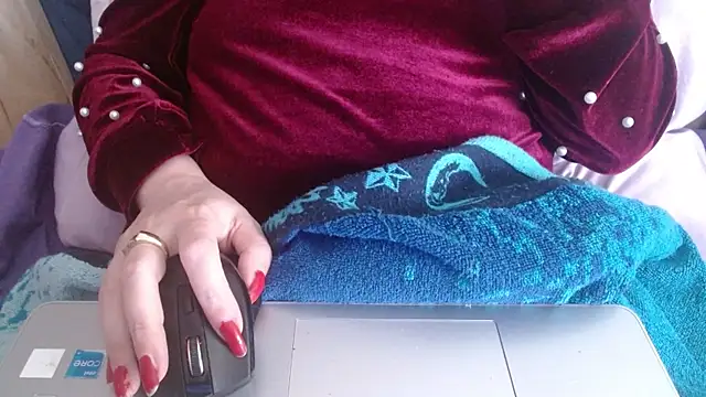 martachatte online show from May 16, 10:58 am