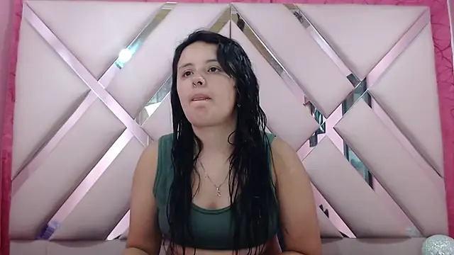 nathaly low1 online show from November 28, 3:09 am