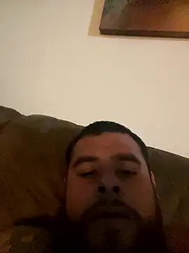 Snapshot of Martinez7233 chatting on January 19, 5:22 am Martinez7233 online show from January 19, 5:22 am