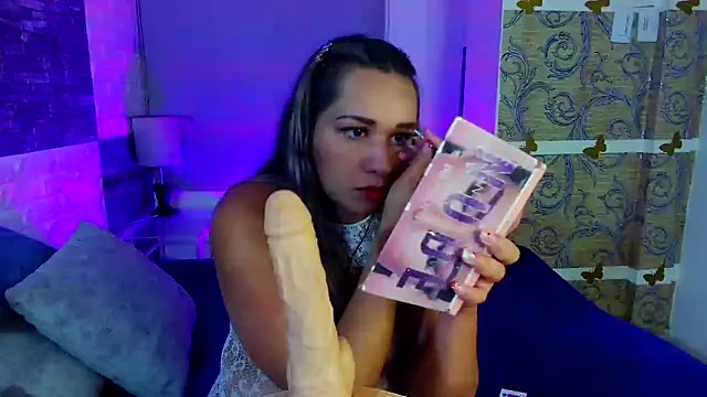 paula brausin online show from February 25, 12:25 am