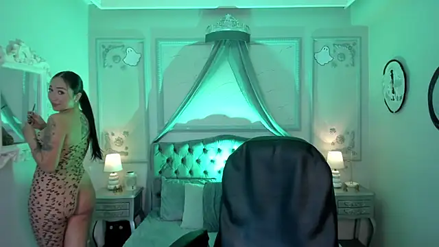 maggietime online show from October 21, 2:40 pm