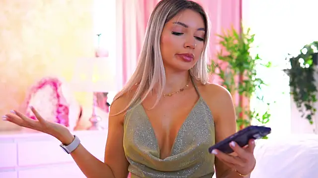 ArtTeasee online show from September 30, 9:03 am