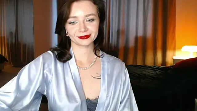 Snapshot of Shadow_Passion chatting on January 22, 7:46 am Shadow Passion online show from January 22, 7:46 am