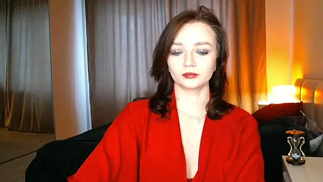 Snapshot of Shadow_Passion chatting on February 14, 7:07 am Shadow Passion online show from February 14, 7:07 am
