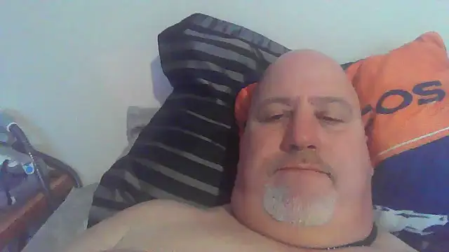 Snapshot of Bigbear0563 chatting on January 3, 7:07 pm Bigbear0563 online show from January 3, 7:07 pm