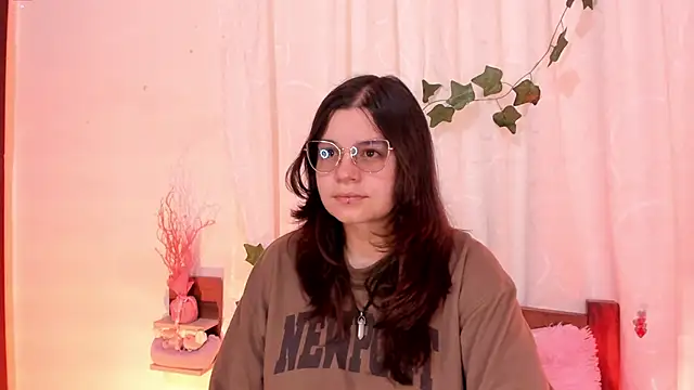 Mey moon online show from February 25, 5:25 pm