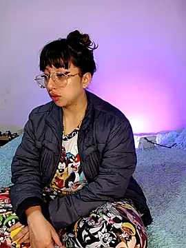 Piafisher1 online show from November 27, 1:18 am