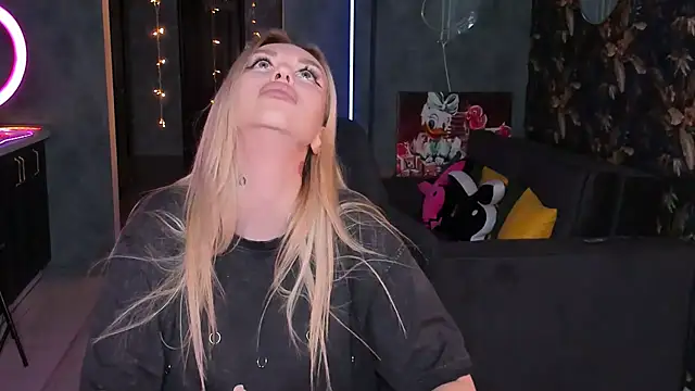 Blckmirrorr online show from November 11, 8:20 pm