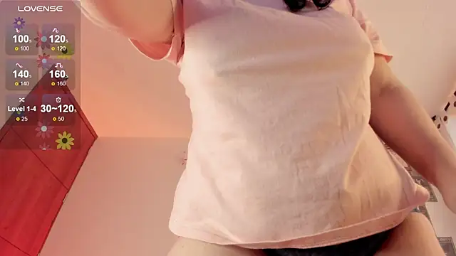 Snapshot of lylah_brosst chatting on March 15, 9:27 pm lylah brosst online show from March 15, 9:27 pm