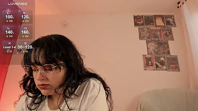 Snapshot of lylah_brosst chatting on March 19, 9:58 pm lylah brosst online show from March 19, 9:58 pm