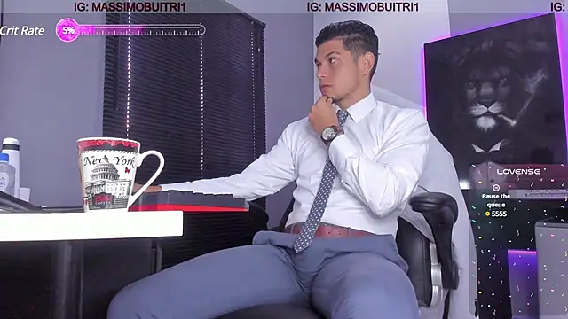 Snapshot of massimo_g chatting on December 18, 1:56 pm massimo g online show from December 18, 1:56 pm