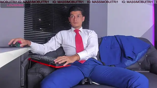 massimo g online show from May 3, 11:44 pm