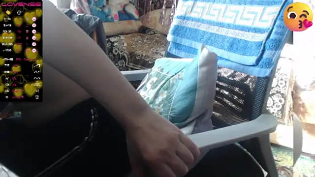 Snapshot of sweetbbabe chatting on February 21, 9:56 am sweetbbabe online show from February 21, 9:56 am