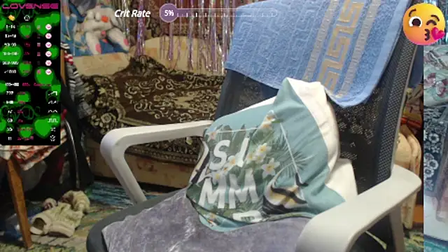 Snapshot of sweetbbabe chatting on March 7, 3:18 pm sweetbbabe online show from March 7, 3:18 pm