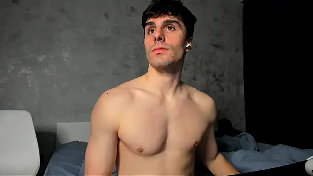 Snapshot of sam_huston chatting on May 16, 9:13 pm sam huston online show from May 16, 9:13 pm