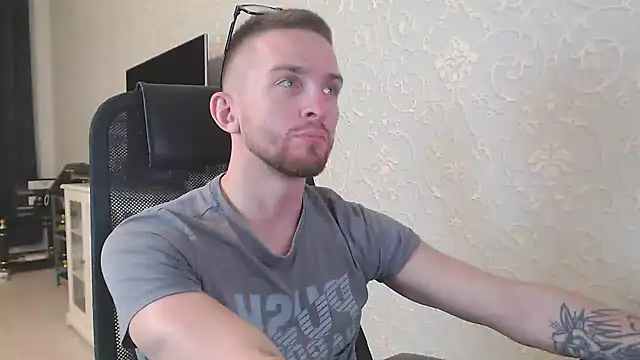 Marselle Laker online show from December 24, 10:22 am