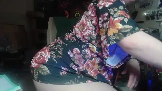 spunlikecottoncandy online show from December 17, 9:54 pm