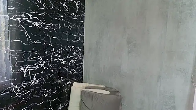moniqque online show from January 6, 11:29 am