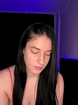 moniqque online show from October 14, 4:24 am