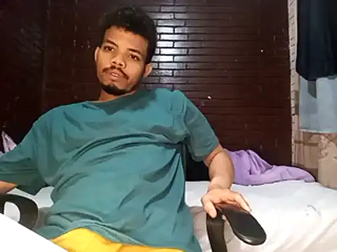 Snapshot of danidiazto2023 chatting on January 26, 7:52 pm danidiazto2023 online show from January 26, 7:52 pm