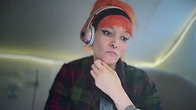 FRRANNKIE online show from October 14, 7:09 am