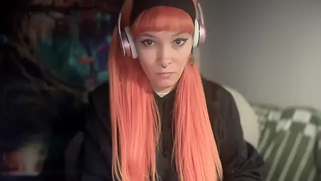 FRRANNKIE online show from December 15, 11:47 am