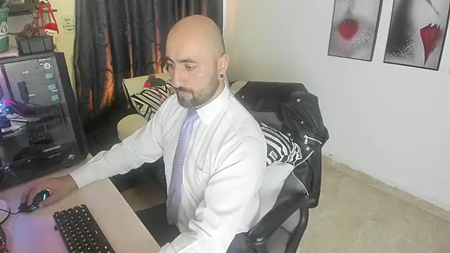 Leon 1234 online show from December 28, 6:40 pm