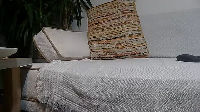 reslerkek31 online show from November 18, 8:35 pm