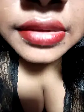 Snapshot of Hotlisa chatting on February 17, 4:57 pm Hotlisa online show from February 17, 4:57 pm