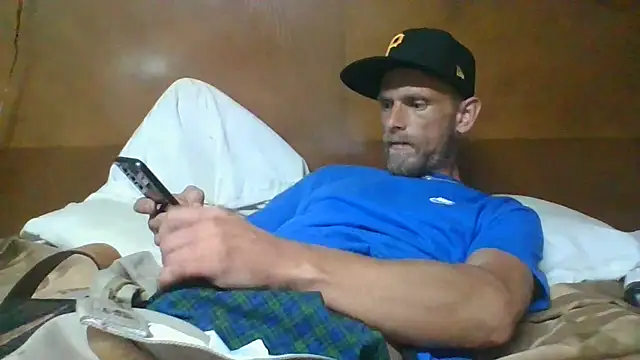 Snapshot of daddytim0 chatting on July 26, 8:38 pm daddytim0 online show from July 26, 8:38 pm