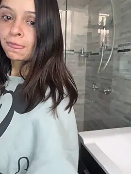 Selena G69 online show from December 19, 5:31 pm