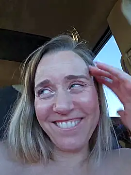 SkyelarSommer online show from March 2, 10:48 pm