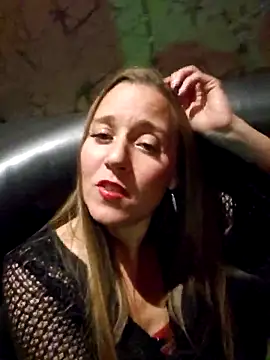 SkyelarSommer online show from February 26, 5:39 am