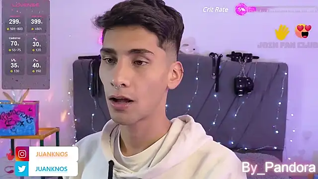 Snapshot of by_pandora chatting on December 2, 7:05 pm by pandora online show from December 2, 7:05 pm