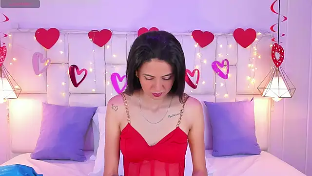 SarahSophia  online show from February 21, 11:33 am