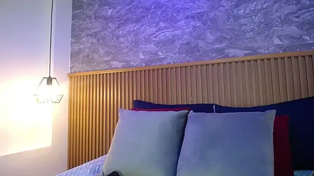 Snapshot of victoria__milf_ chatting on November 1, 5:04 pm victoria milf online show from November 1, 5:04 pm