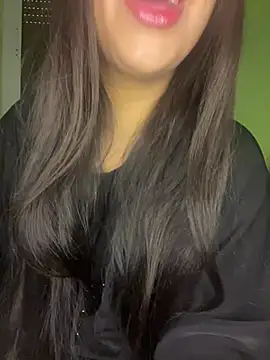 Snapshot of Mayacrayzi chatting on March 31, 9:43 am Mayacrayzi online show from March 31, 9:43 am