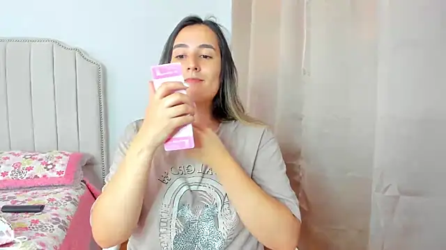 Hanna86 online show from October 7, 8:39 pm