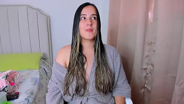 Hanna86 online show from October 28, 5:26 pm