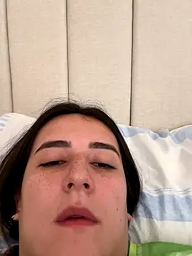 Hanna86 online show from December 14, 1:38 pm