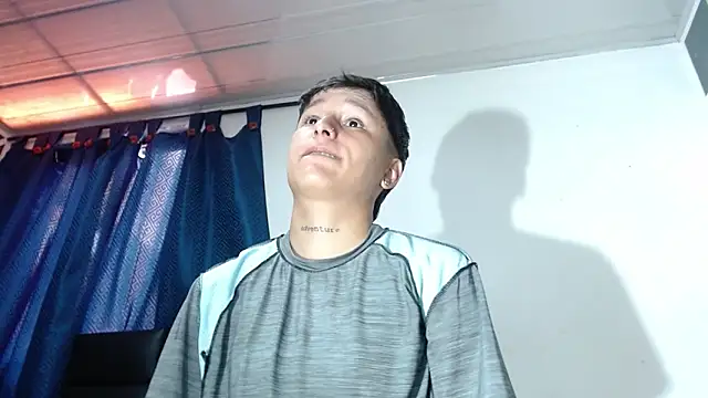 Snapshot of Tamarahryan chatting on September 19, 2:07 pm Tamarahryan online show from September 19, 2:07 pm