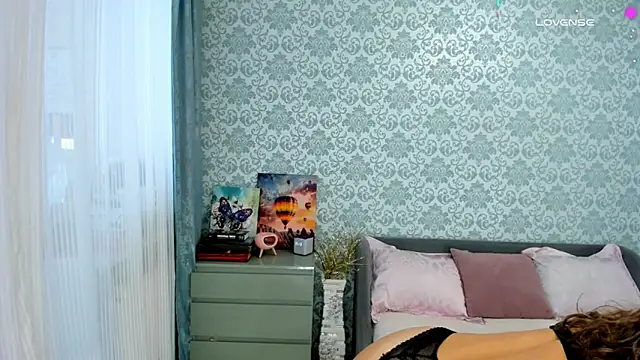 Snapshot of Ana_boom chatting on February 17, 7:27 am Ana boom online show from February 17, 7:27 am