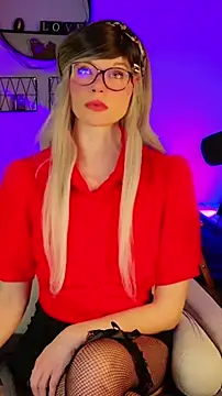 Kittychatte online show from March 18, 1:03 pm