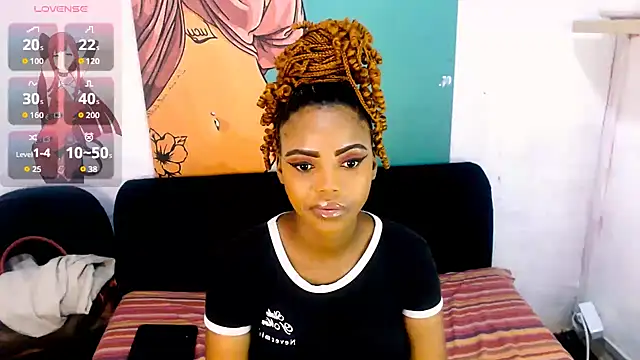 Snapshot of EroticDesiresxxx chatting on January 5, 6:44 pm EroticDesiresxxx online show from January 5, 6:44 pm