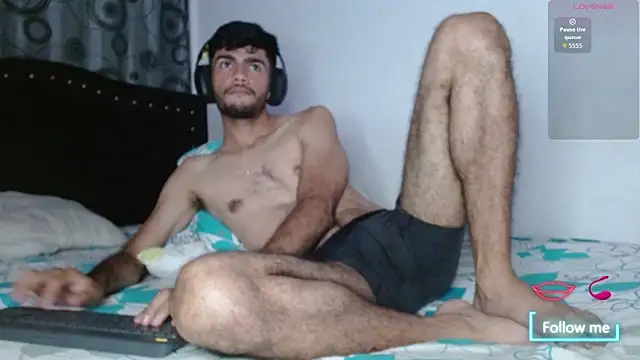 bear 97s online show from March 22, 2:26 am