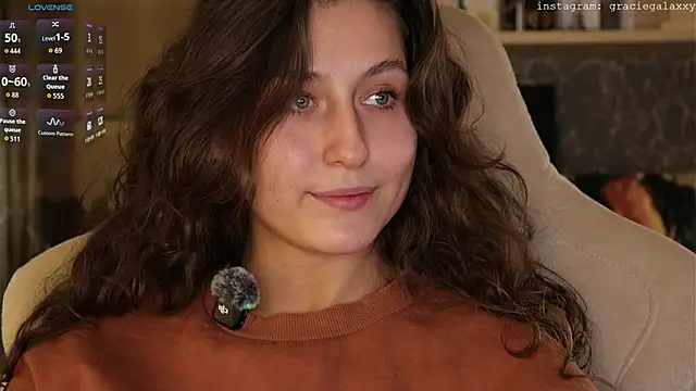 Chill out with Salvia online show from November 5, 3:01 pm